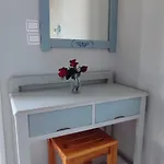 アパートホテル Maresol Lefkada