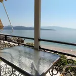 Maresol Lefkada מלון דירות 3*