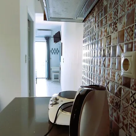 Maresol Lefkada 니키아나
